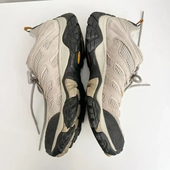 MERREL Ventilator Moab Hiking Shoes in Taupe size‎ 9.5 - Picture 2 of 8
